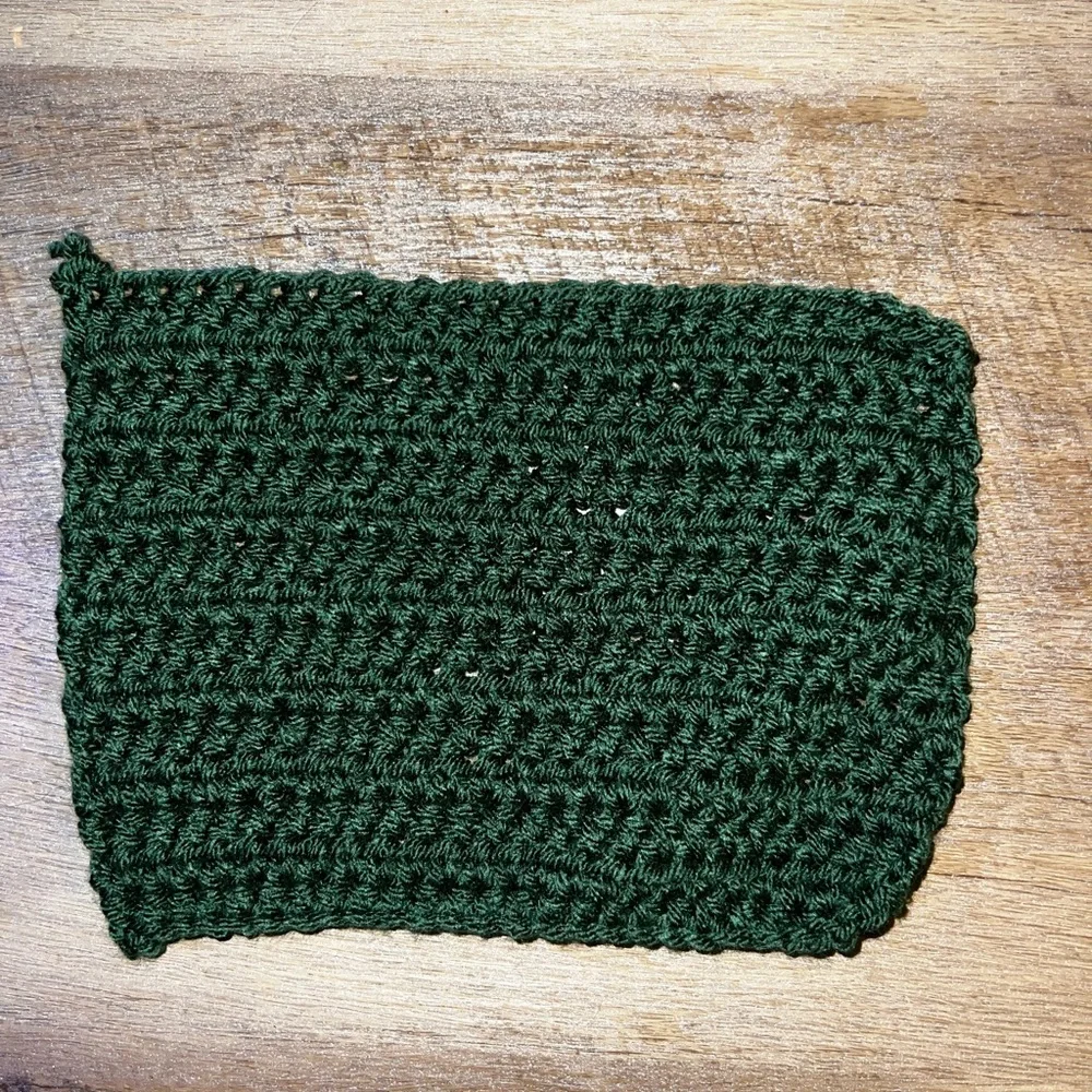 N/A acrylic yarn